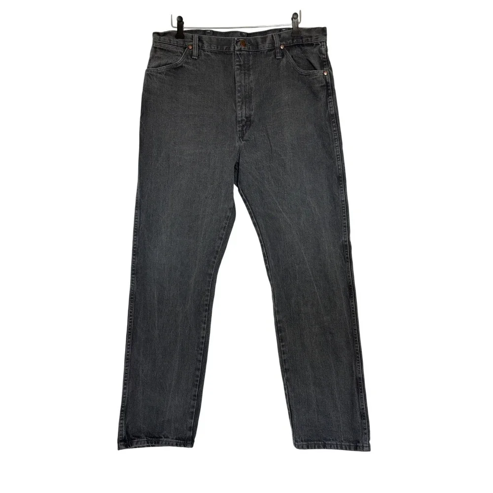 Wrangler Cowboy Cut 13MWZCG Mens Jeans Fits 36x33 Faded Black Straight Leg Denim